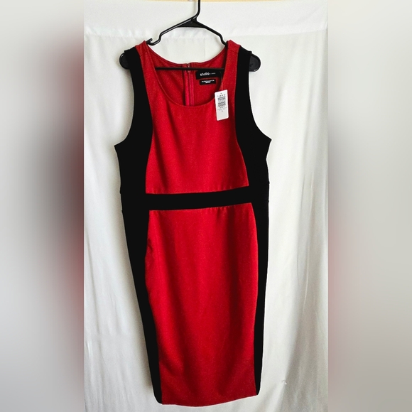 torrid Dresses & Skirts - NWT - Torrid Red & Black Ponte Bodycon Dress - SAME-DAY SHIPPING ORDER BY 4PST